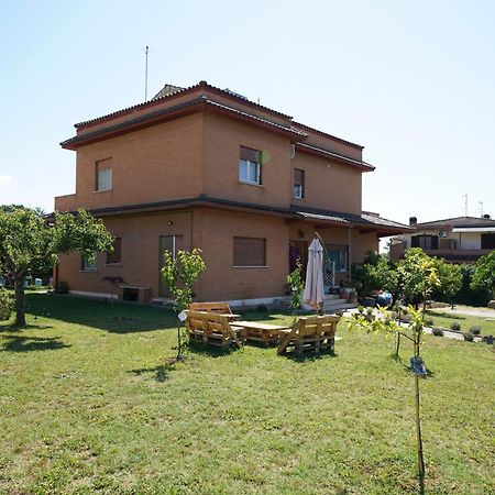 Da Piero E Gina Hotel Palidoro Luaran gambar
