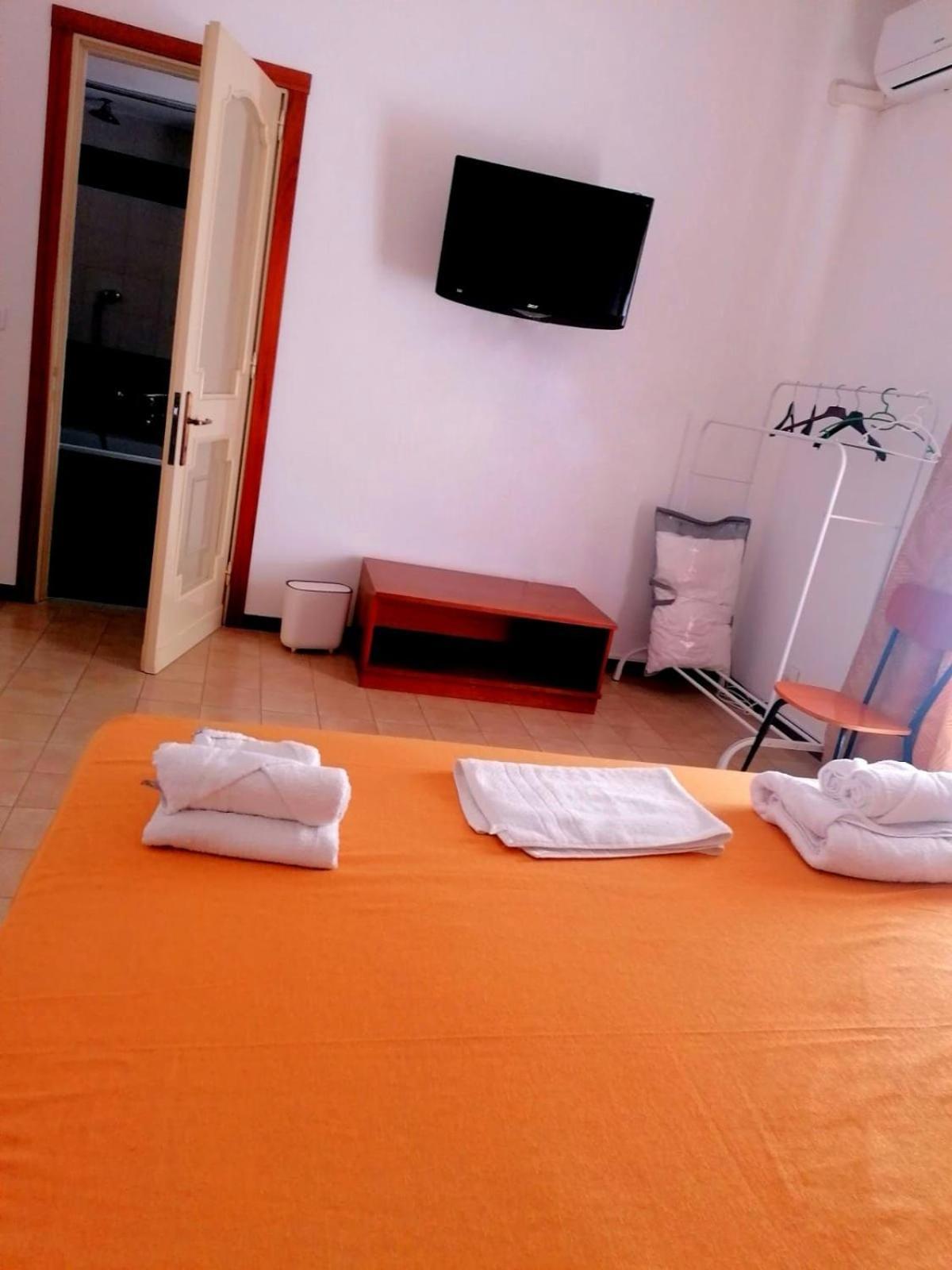 Da Piero E Gina Hotel Palidoro Luaran gambar